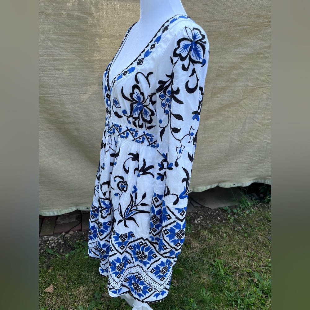 Anthropologie Blue and White Patterned Long Sleeve Dress - Picture 8 of 13